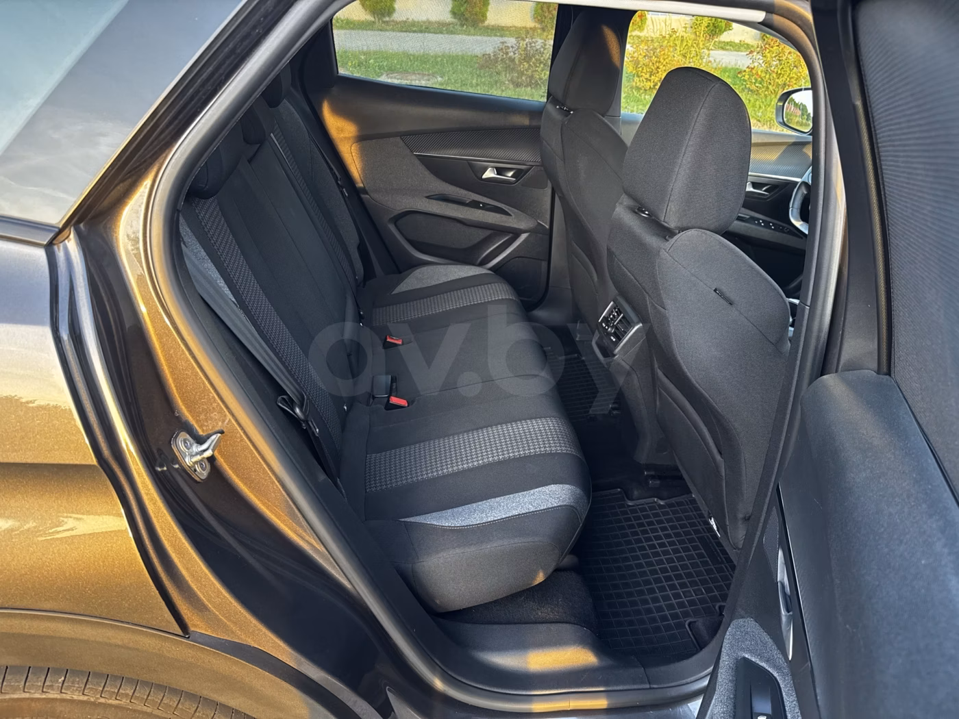 Peugeot 3008 фото 8