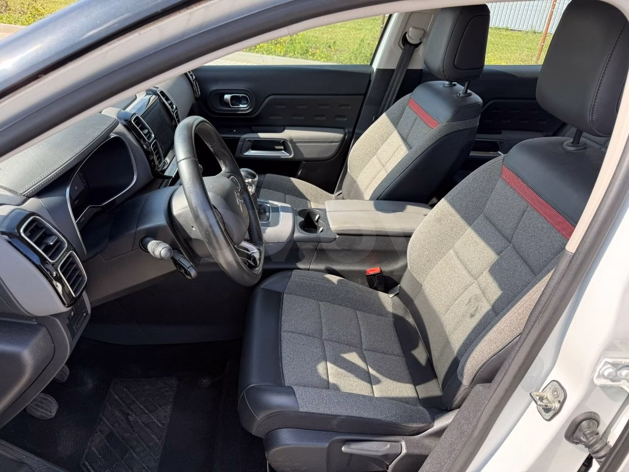 Citroen C5 Aircross фото 11
