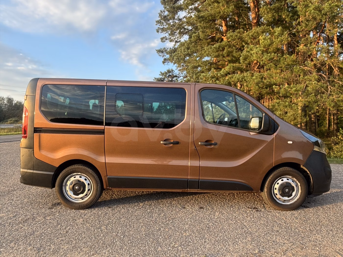 Opel Vivaro фото 4