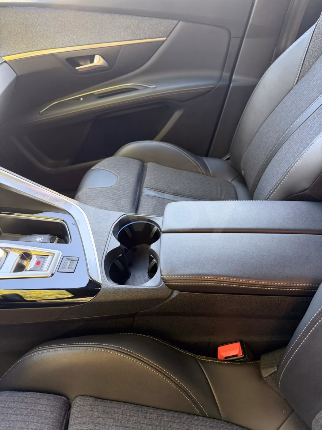 Peugeot 3008 фото 11