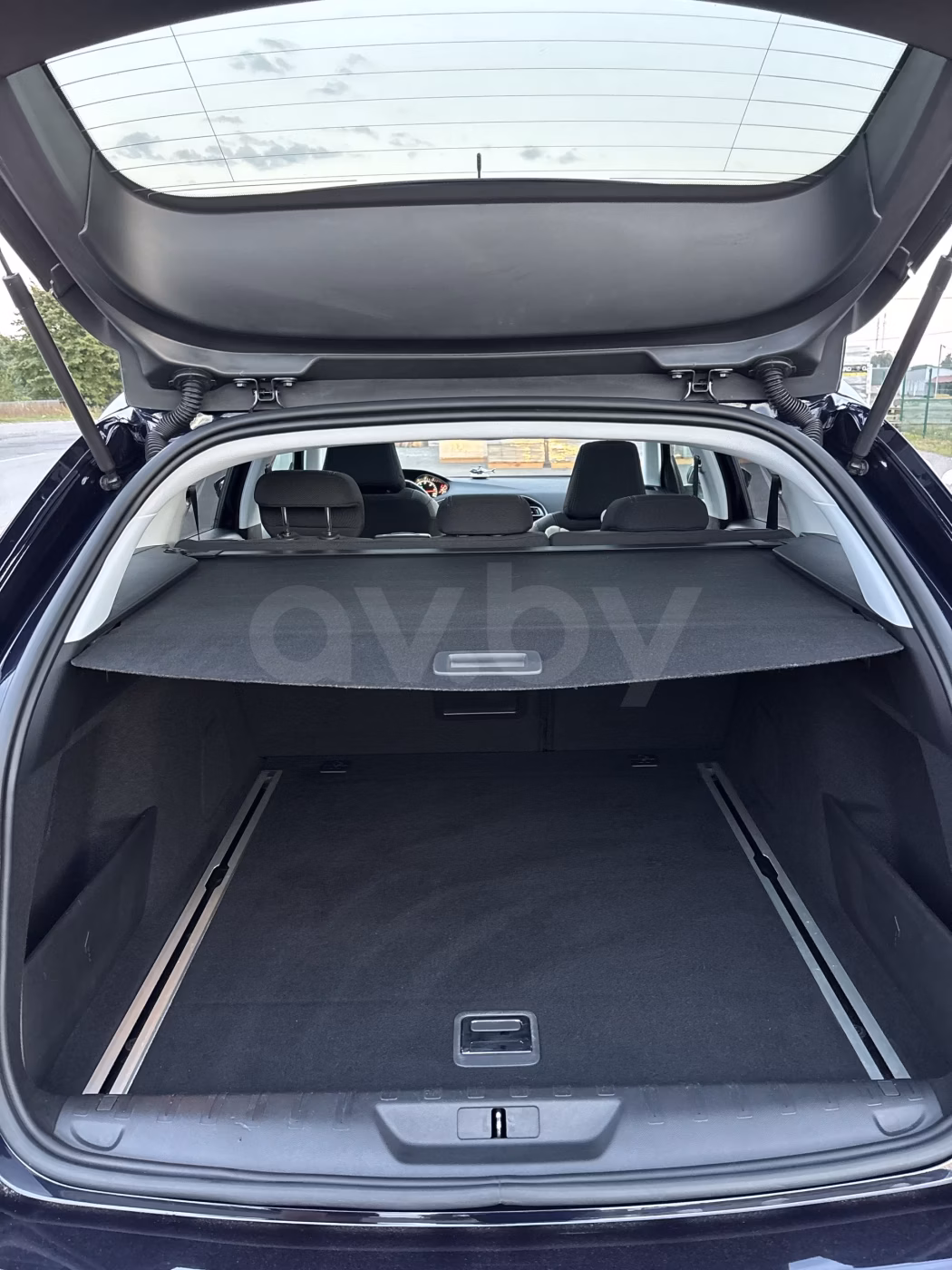 Peugeot 308 фото 11