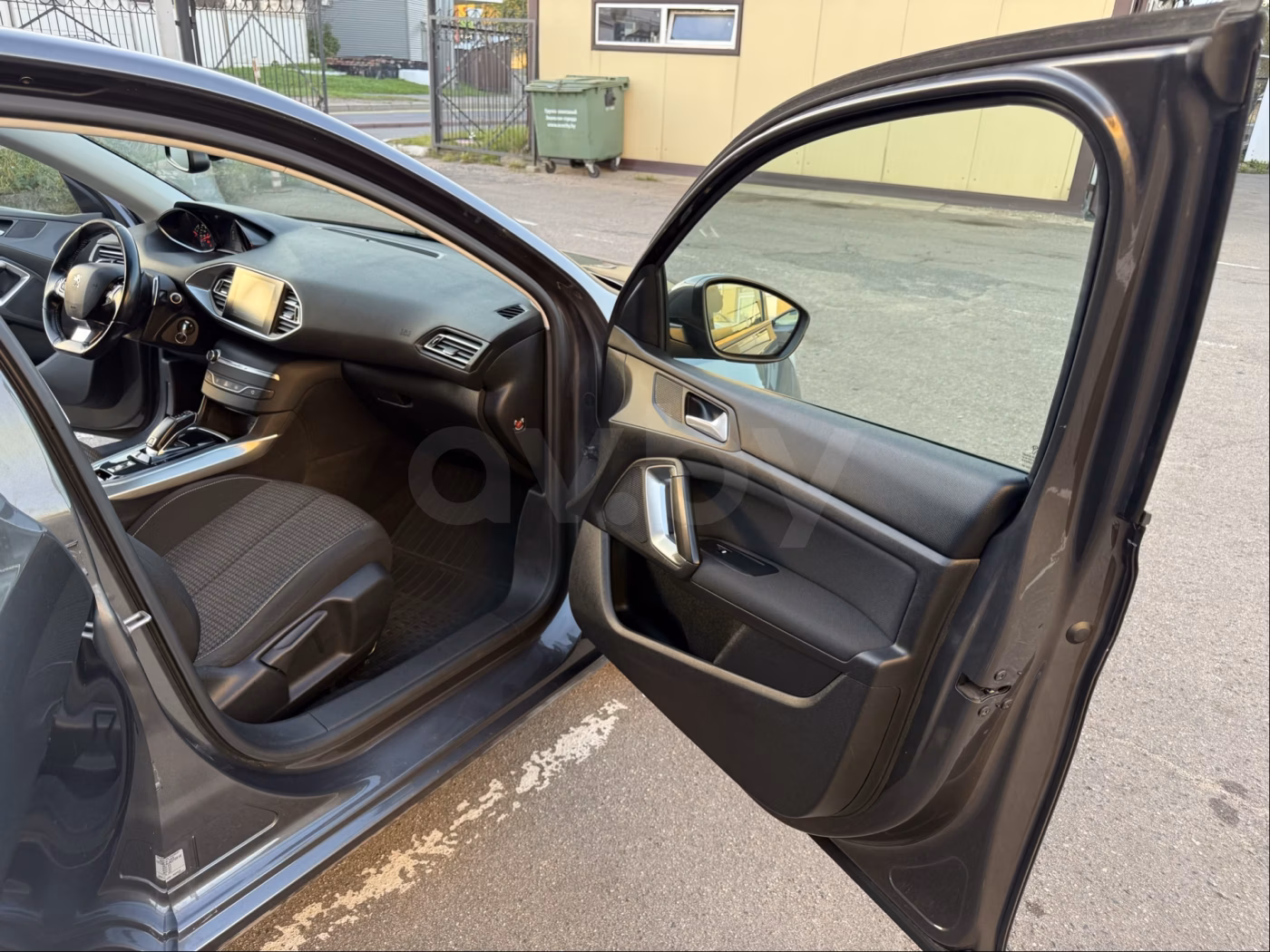 Peugeot 308 фото 14