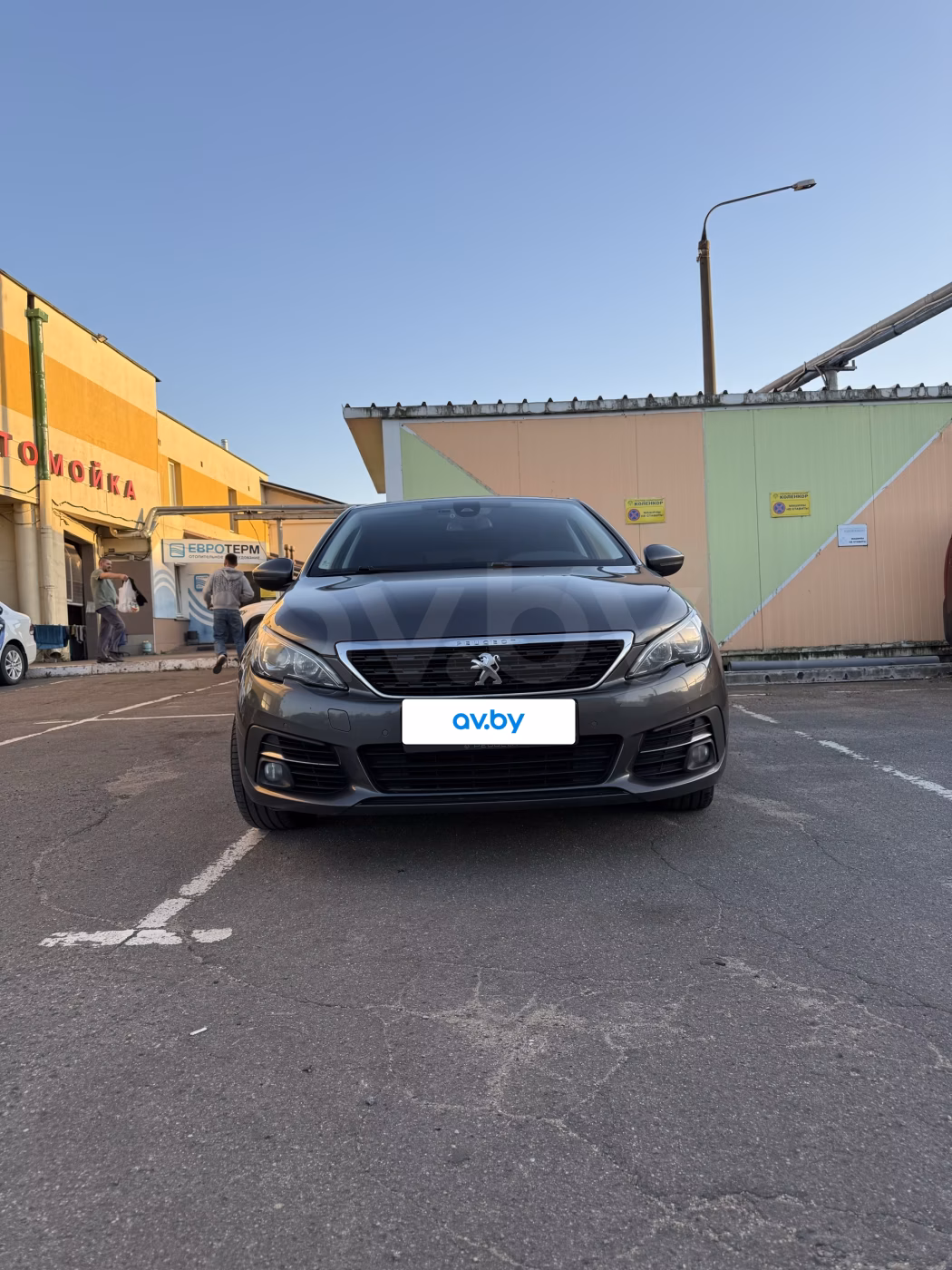 Peugeot 308 фото 3