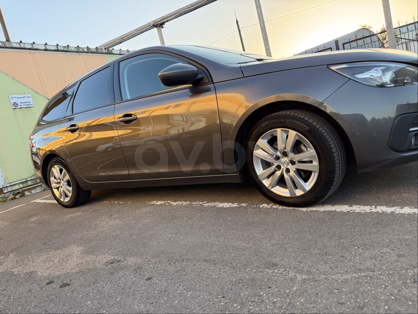 Peugeot 308 фото 8