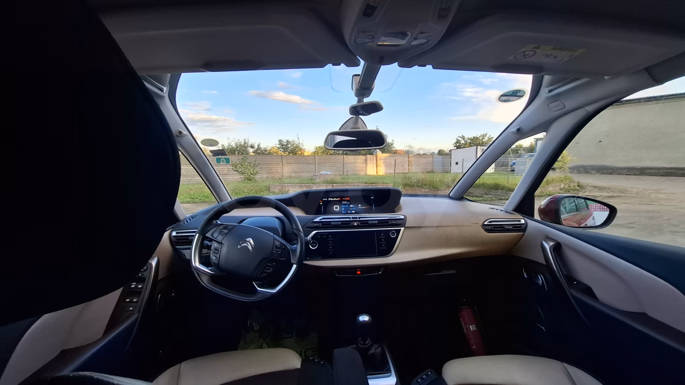 Citroen C4 Grand Picasso фото 16