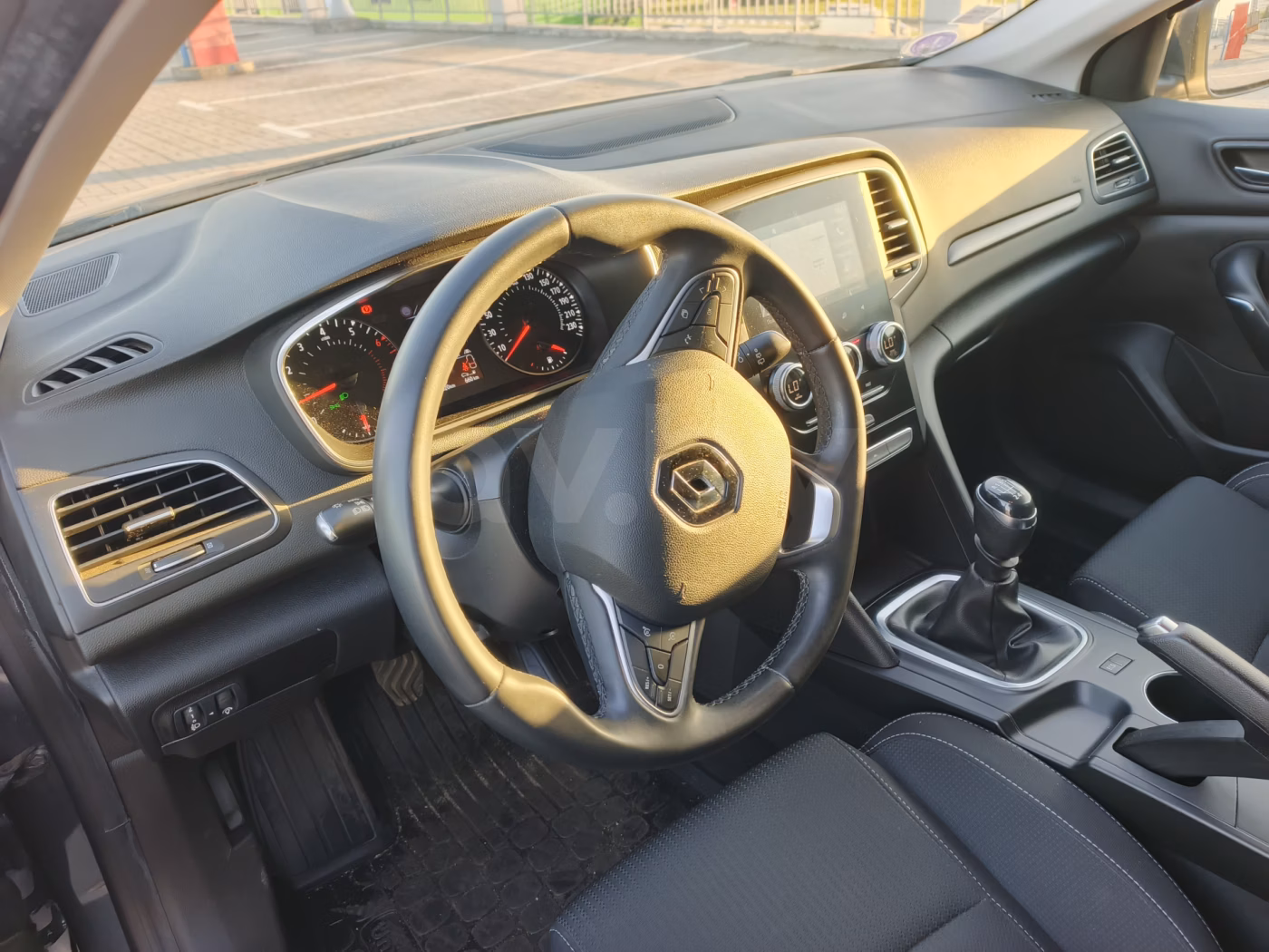 Renault Megane фото 16