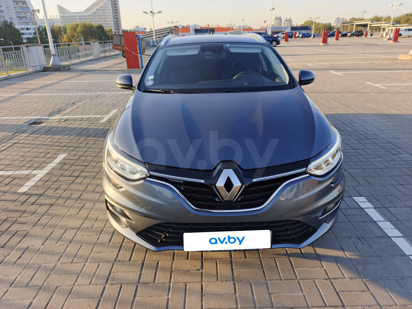 Renault Megane фото 5