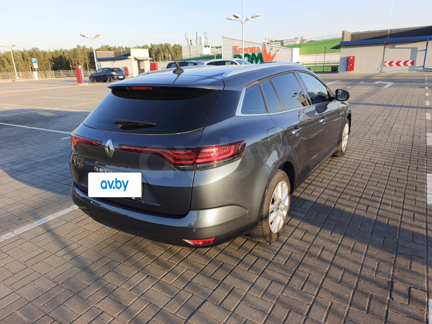 Renault Megane фото 9