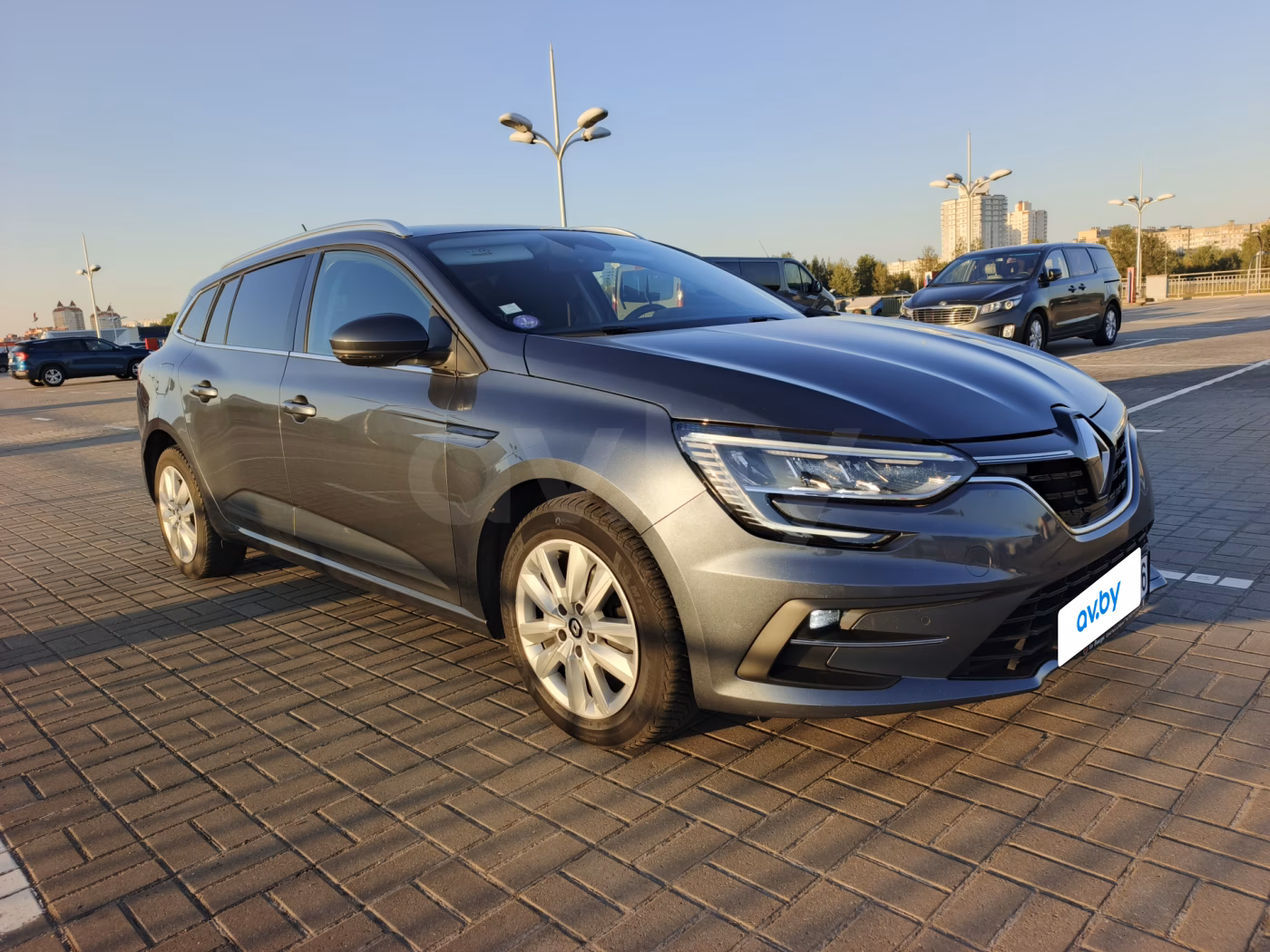 Renault Megane фото 8