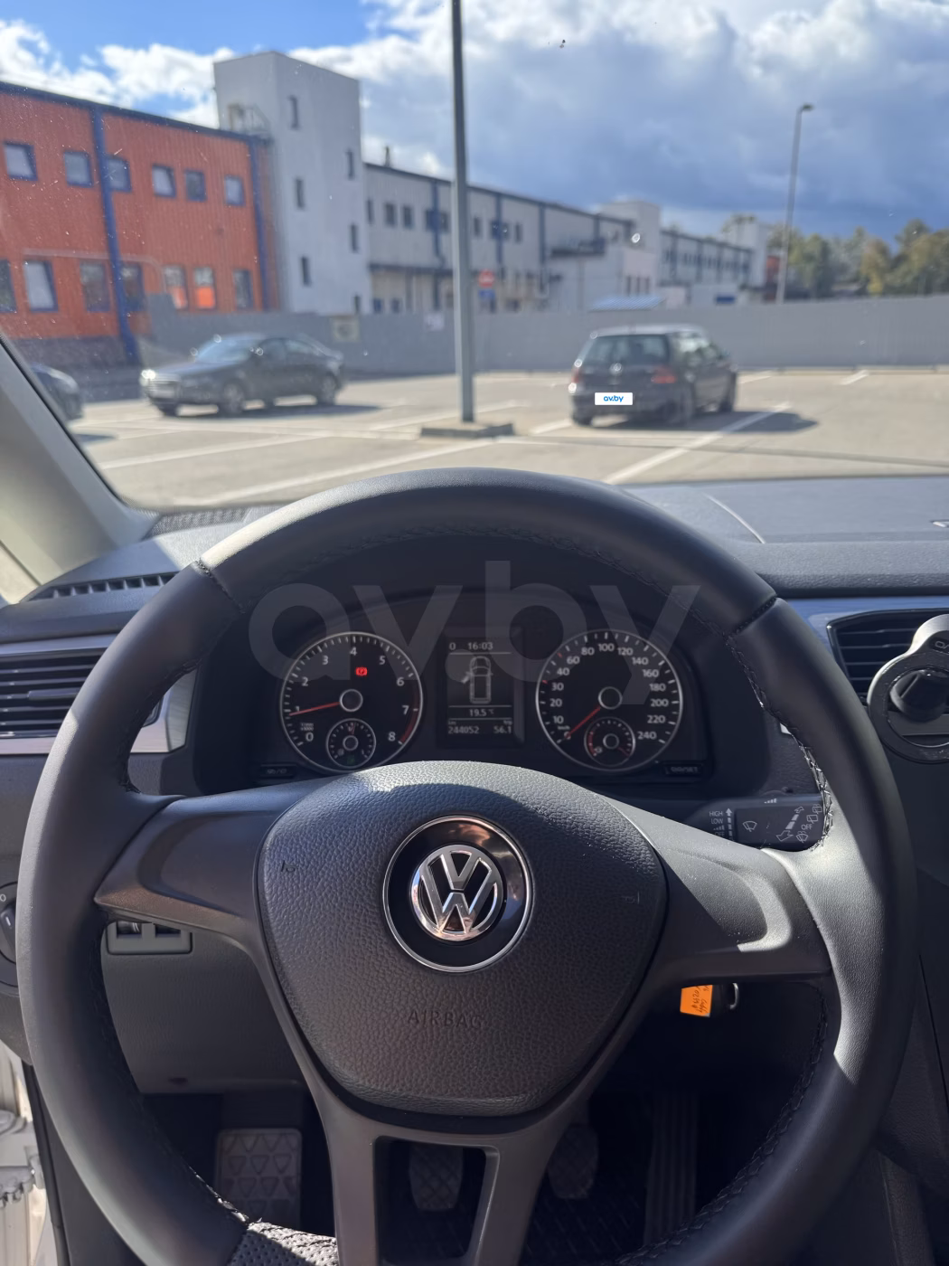 Volkswagen Caddy фото 7
