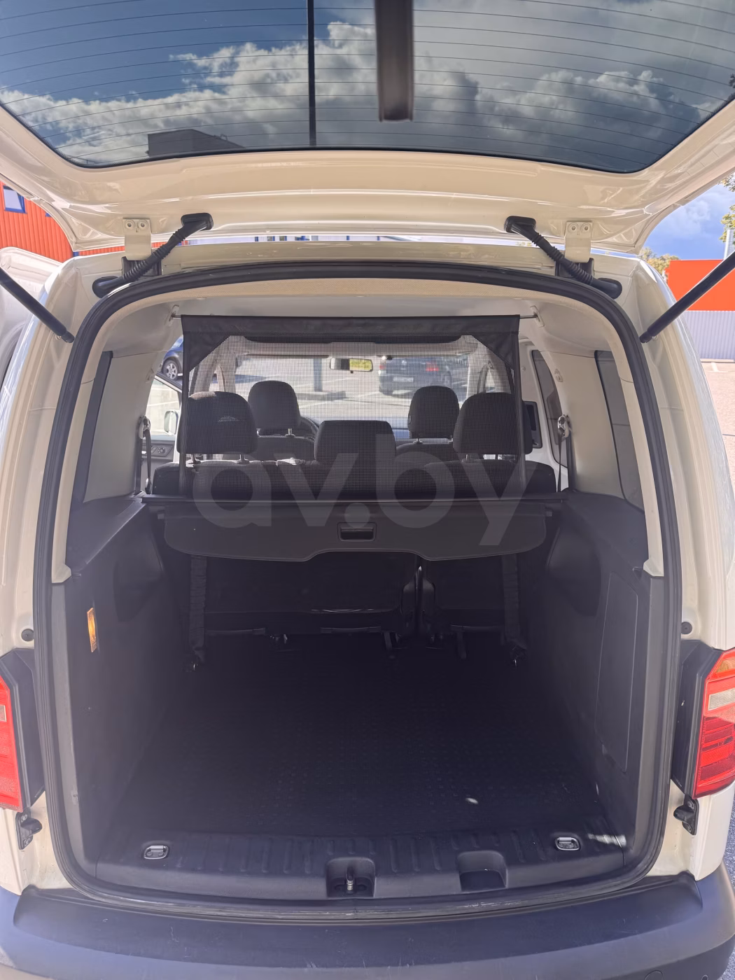 Volkswagen Caddy фото 12