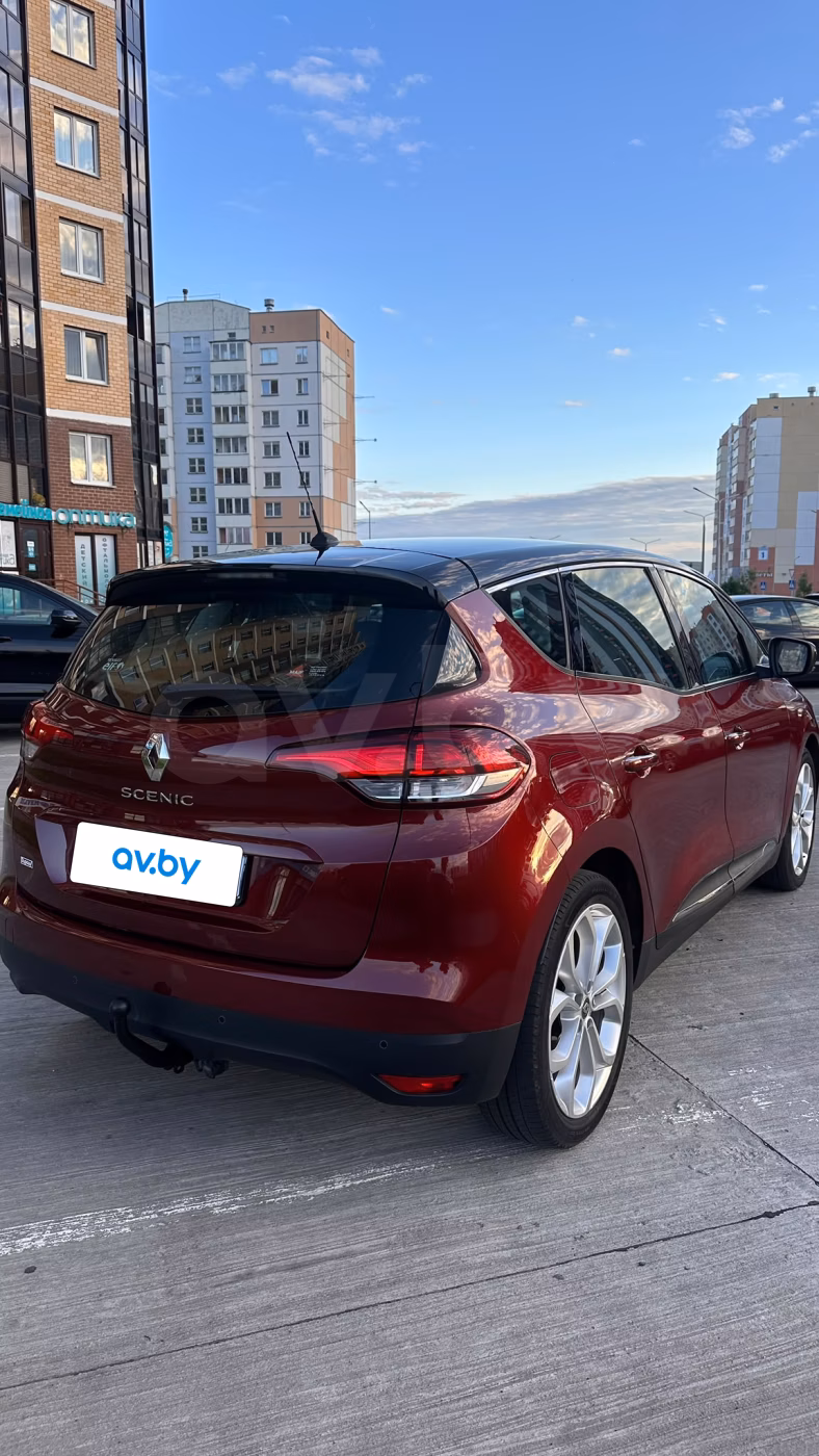 Renault Scenic фото 8