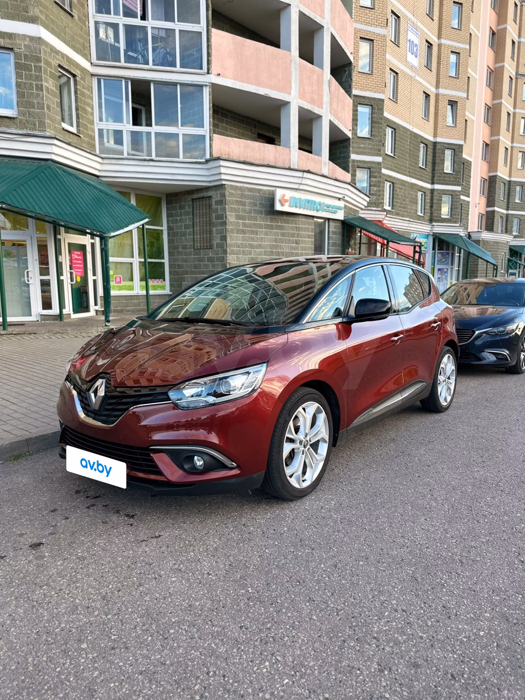Renault Scenic фото 9