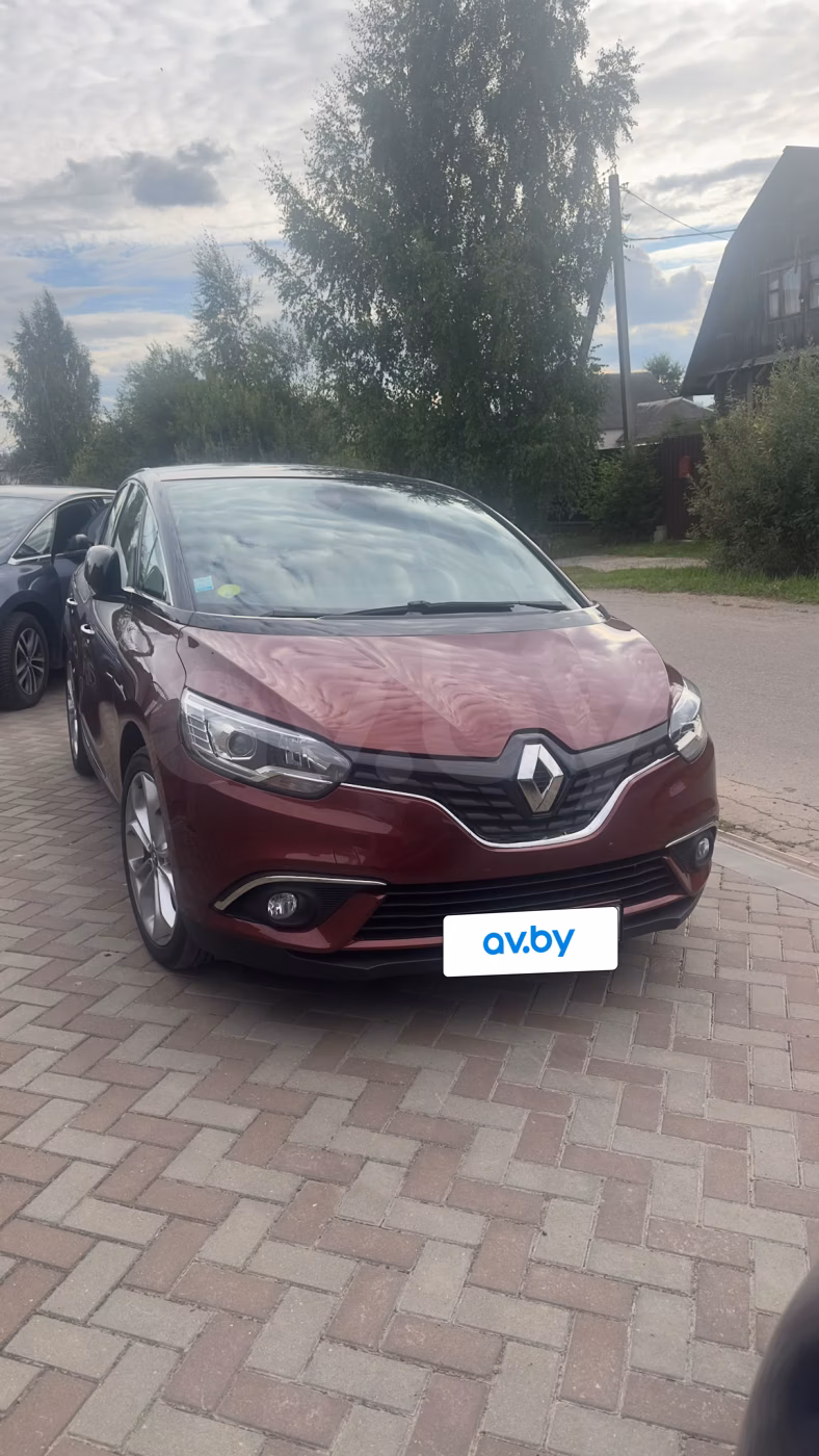 Renault Scenic фото 6