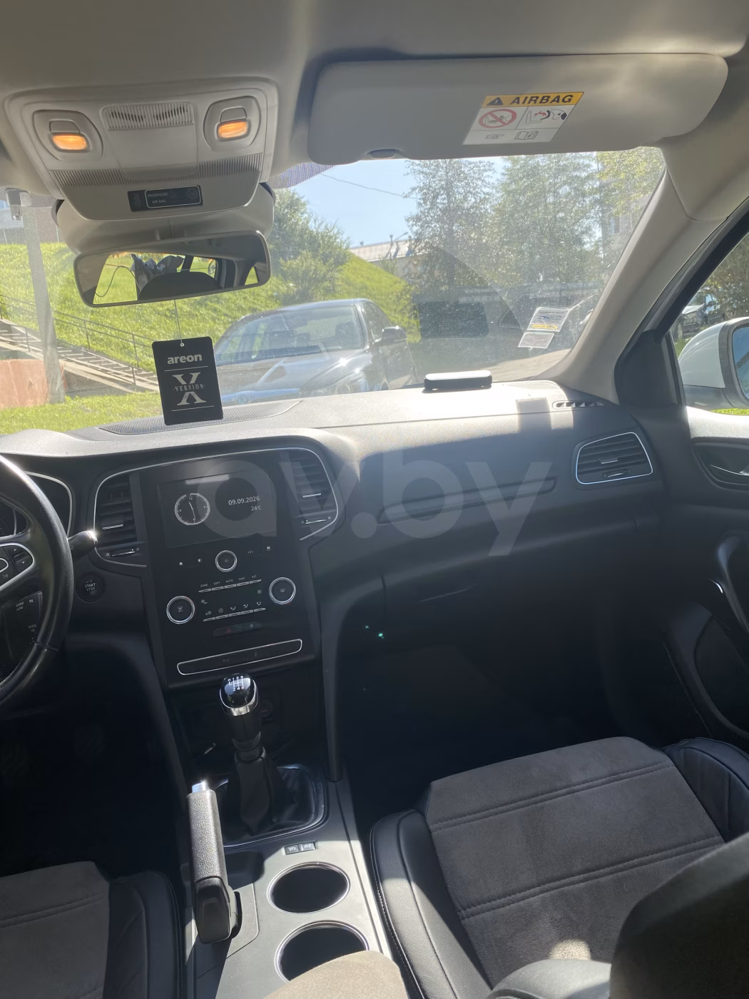 Renault Megane фото 12