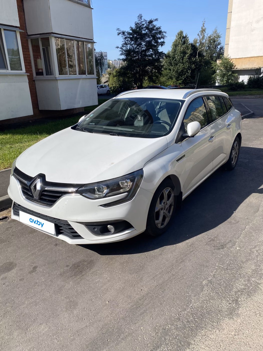 Renault Megane фото 8