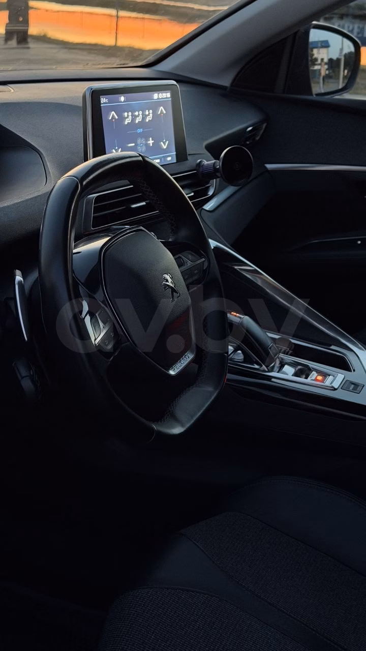Peugeot 3008 фото 9