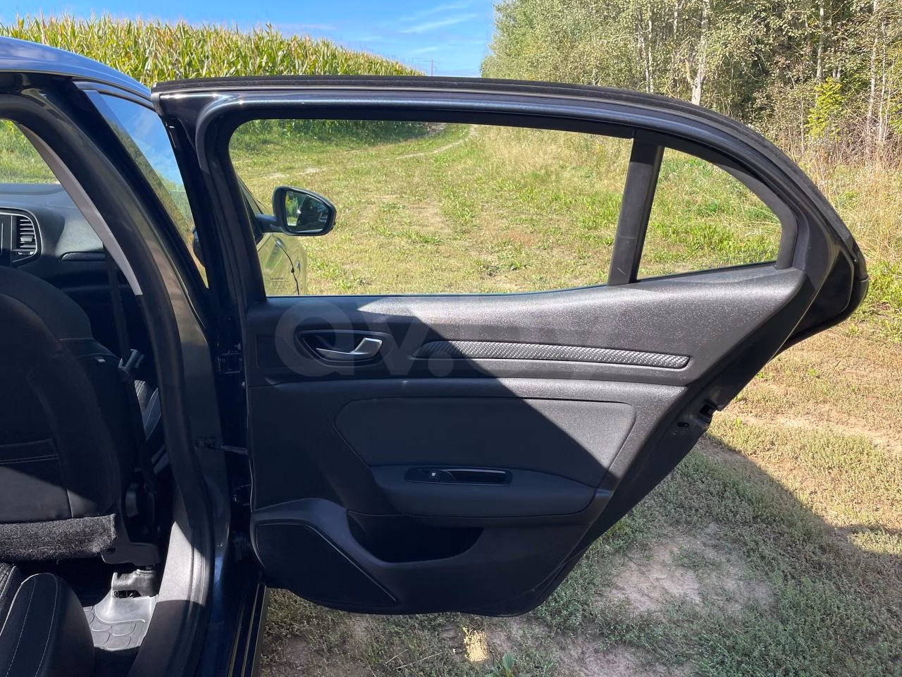 Renault Megane фото 9