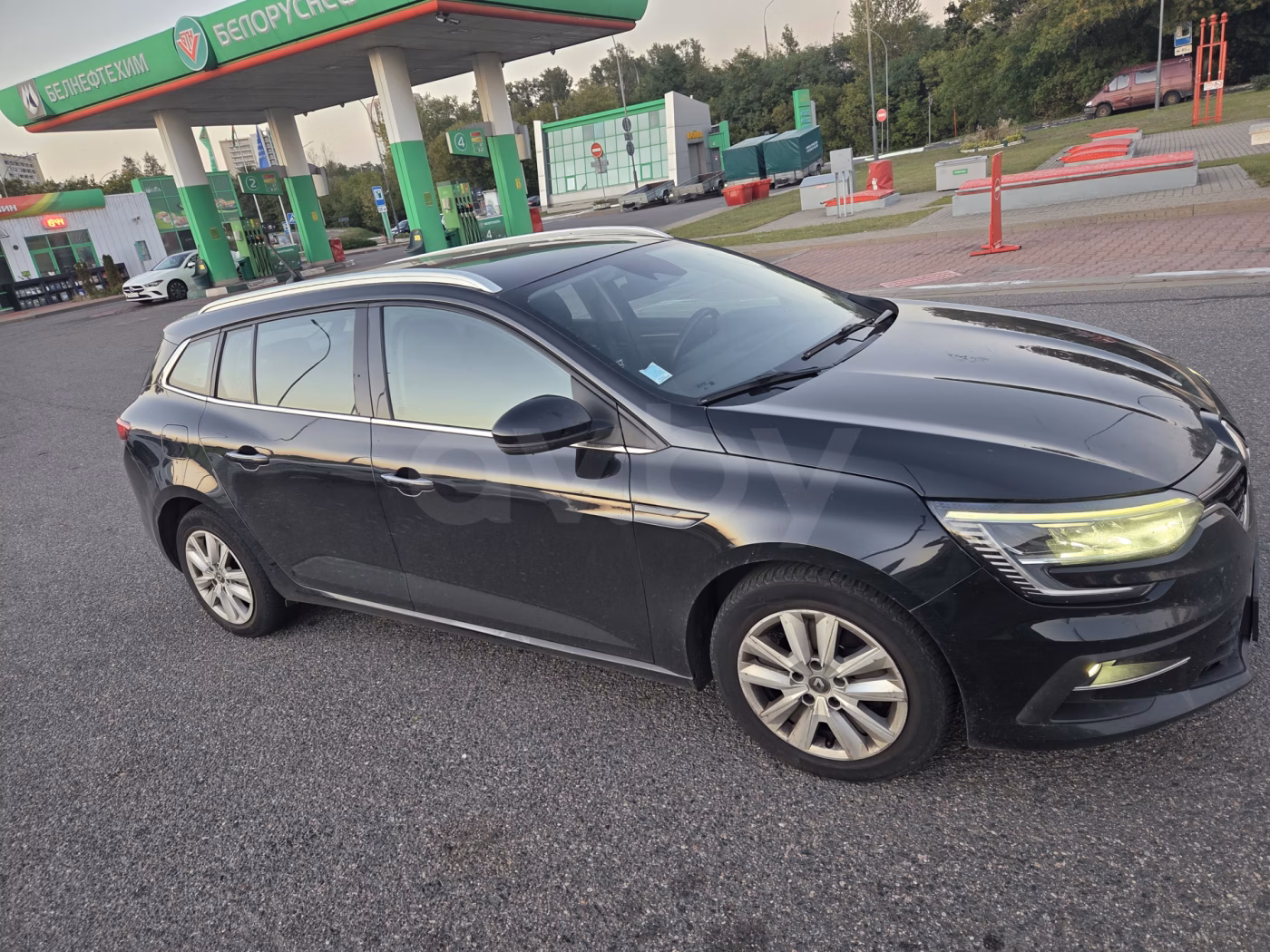 Renault Megane фото 3
