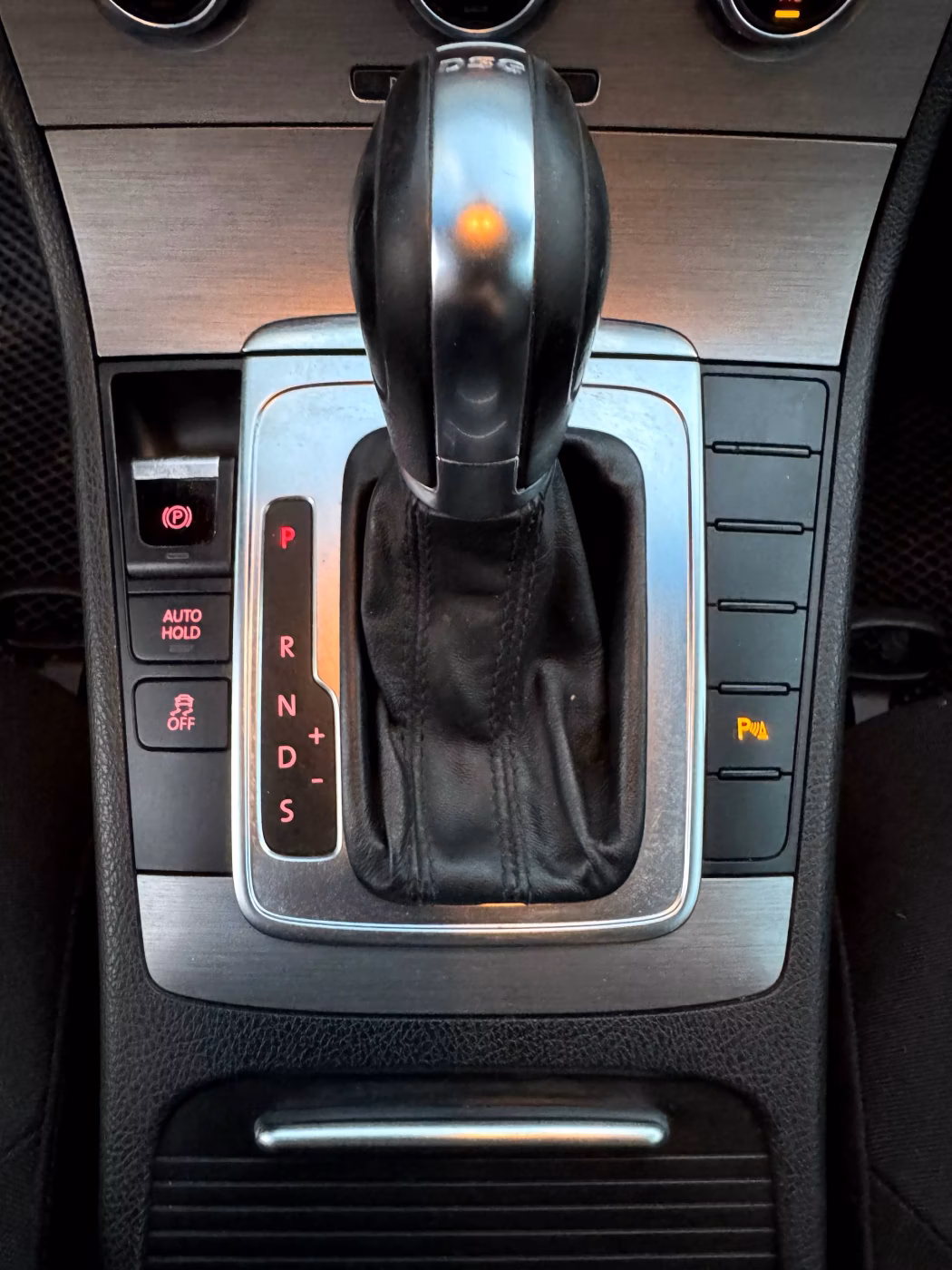 Volkswagen Passat фото 13