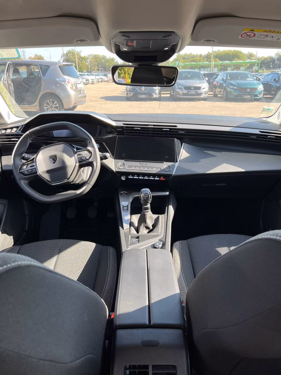 Peugeot 308 фото 10
