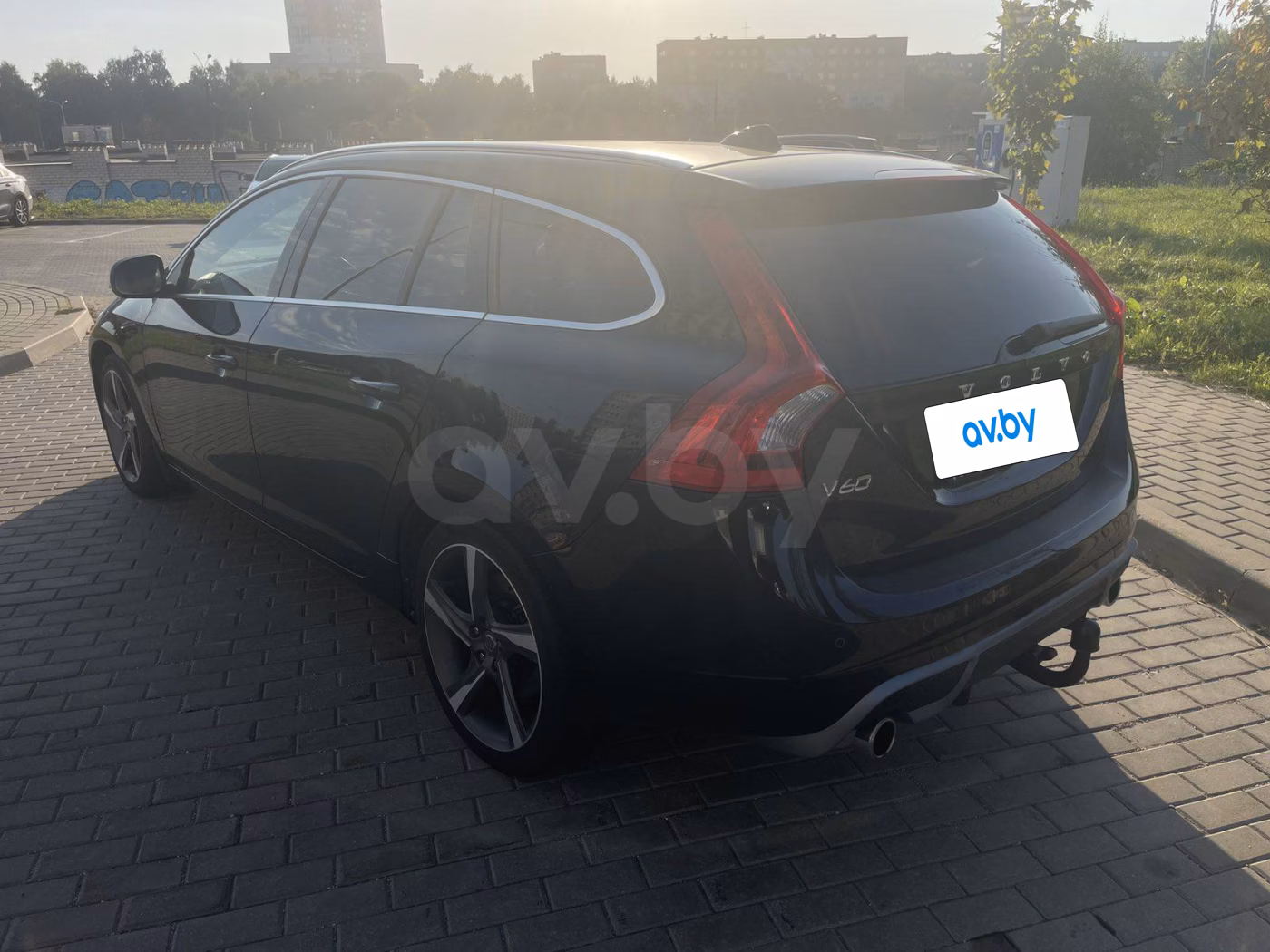 Volvo V60 фото 3