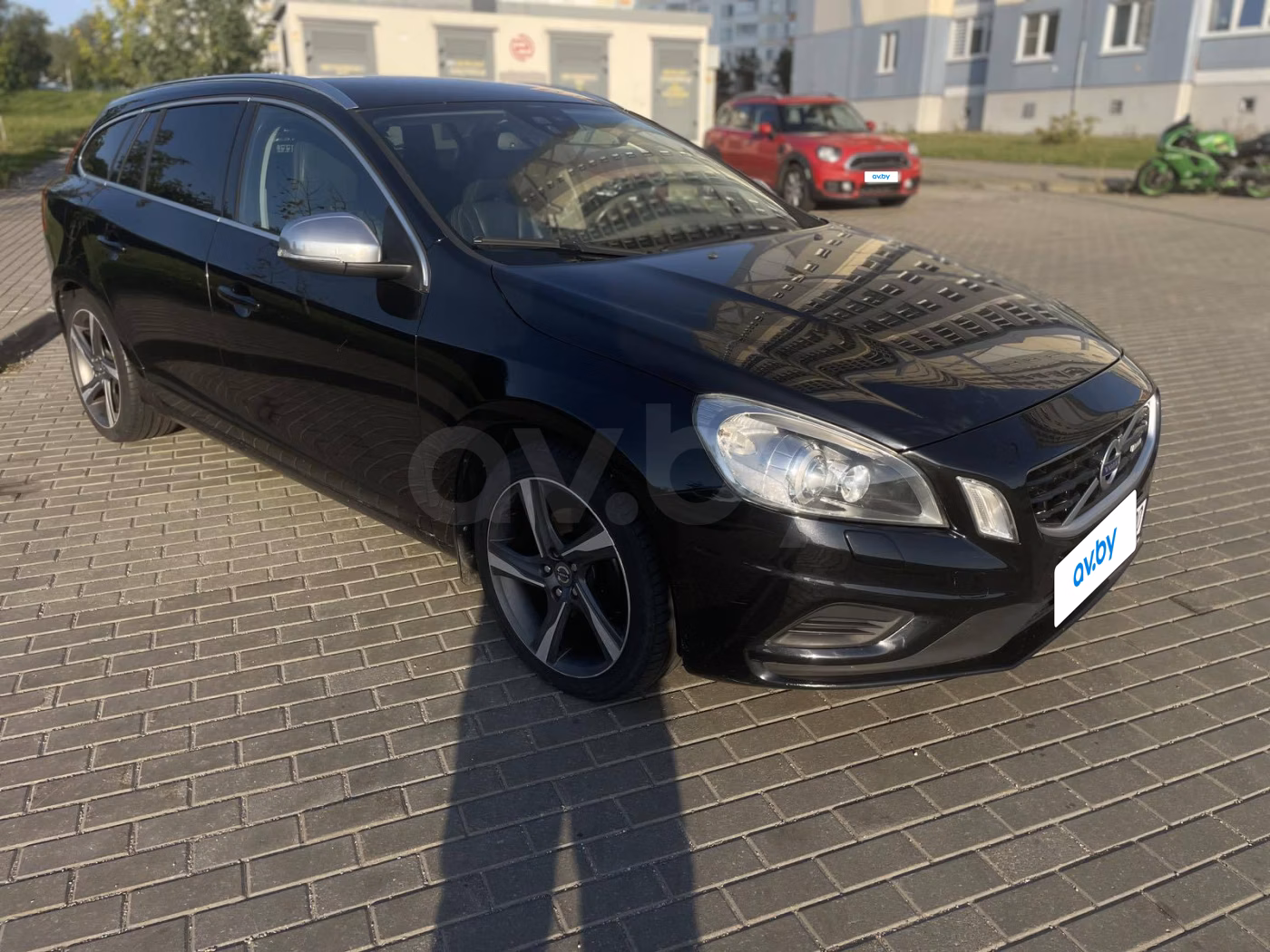 Volvo V60 фото 9