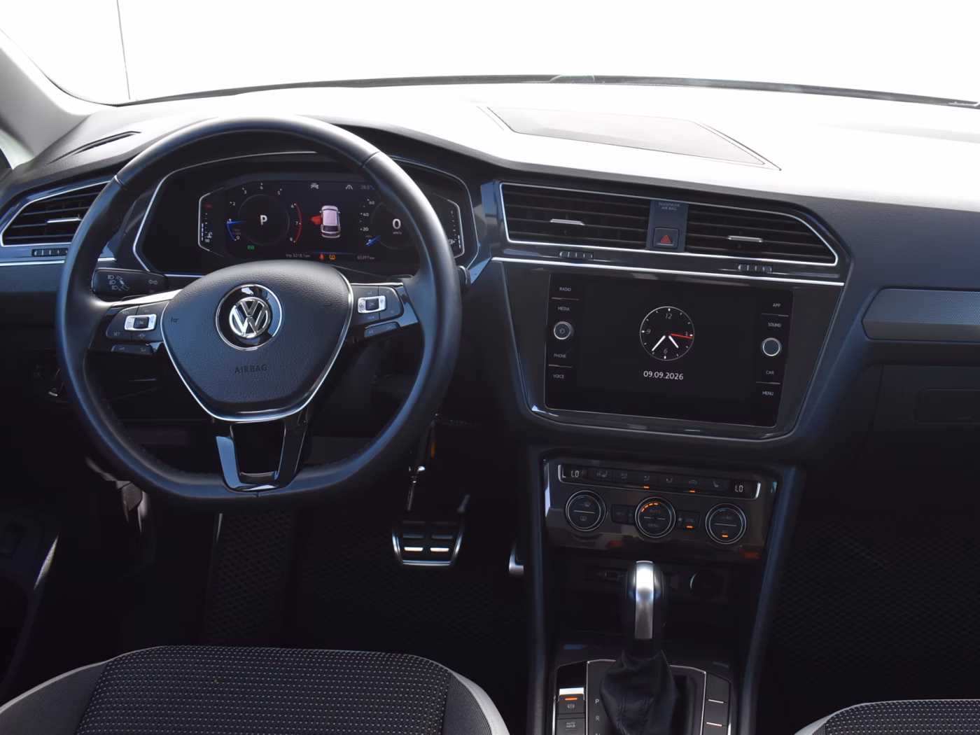 Volkswagen Tiguan фото 13
