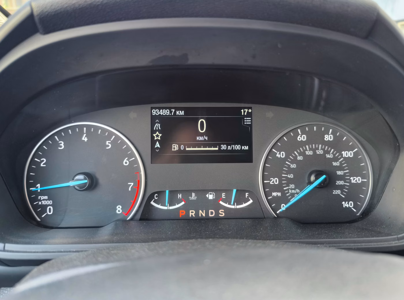 Ford EcoSport фото 15
