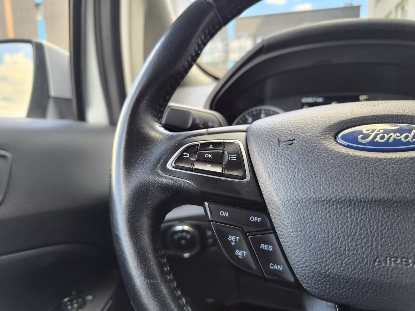 Ford EcoSport фото 21