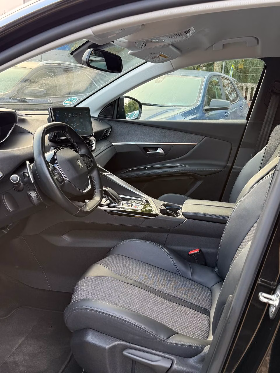 Peugeot 3008 фото 9