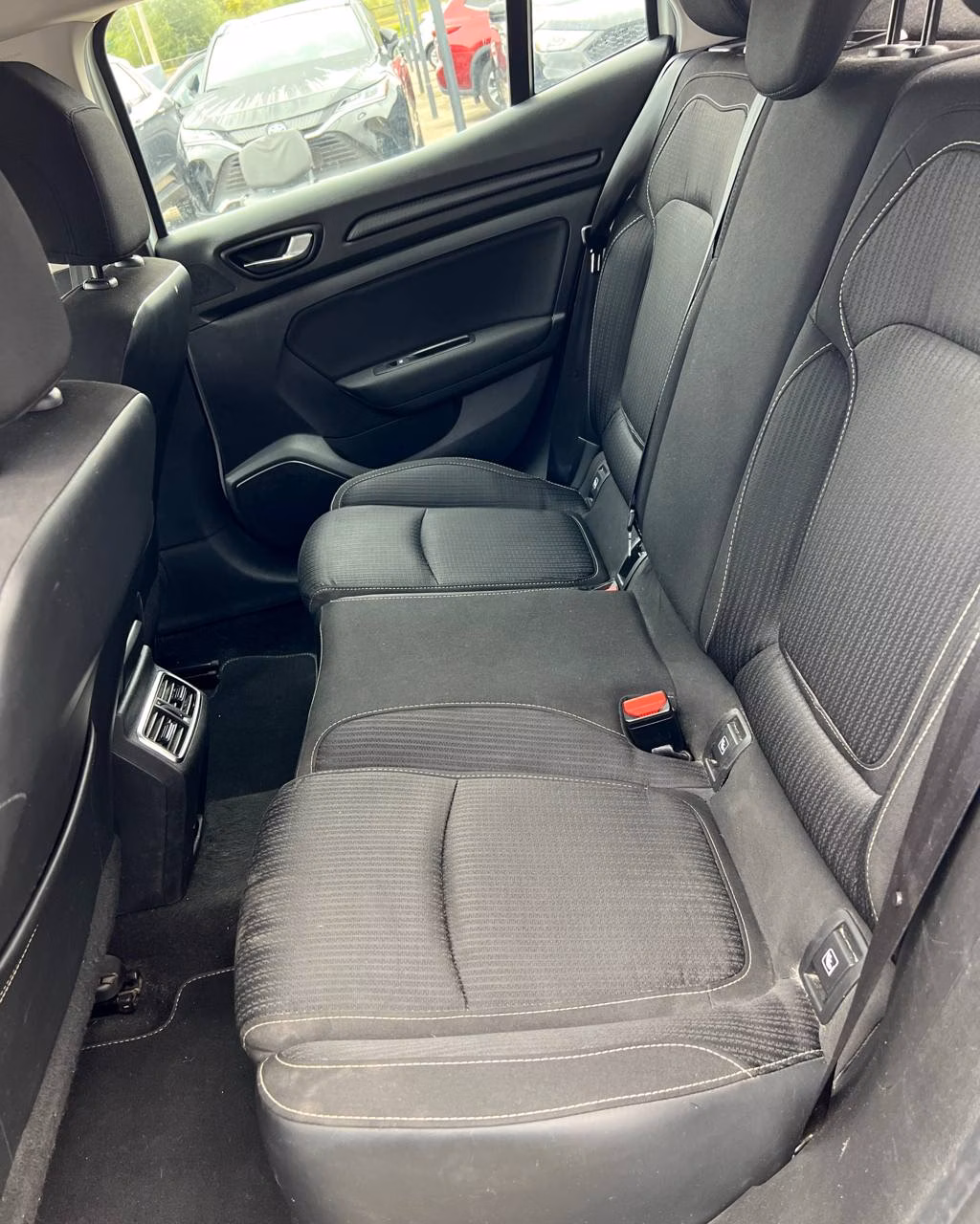 Renault Megane фото 13