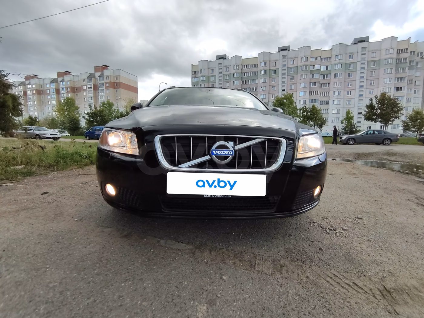 Volvo V70 фото 8