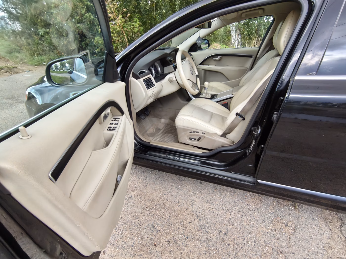 Volvo V70 фото 9
