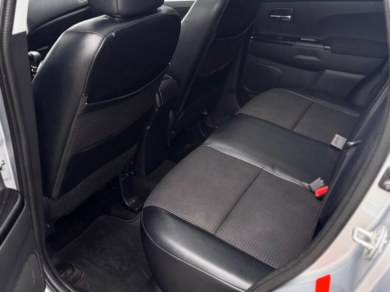 Peugeot 4008 фото 18