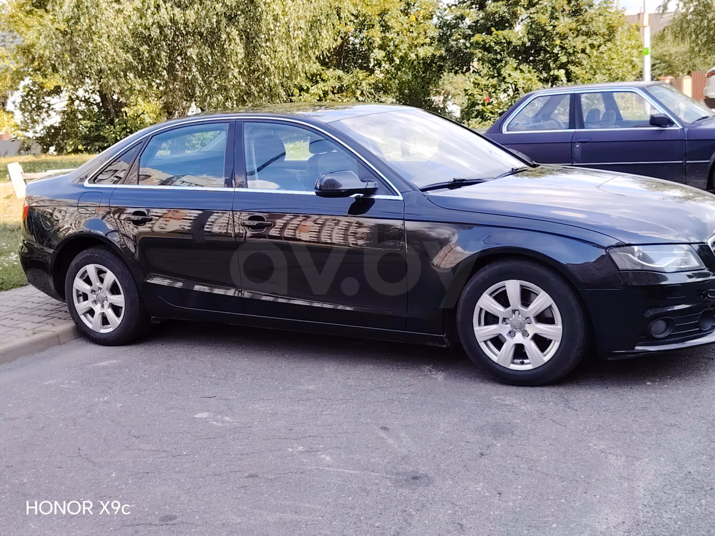 Audi A4 фото 2