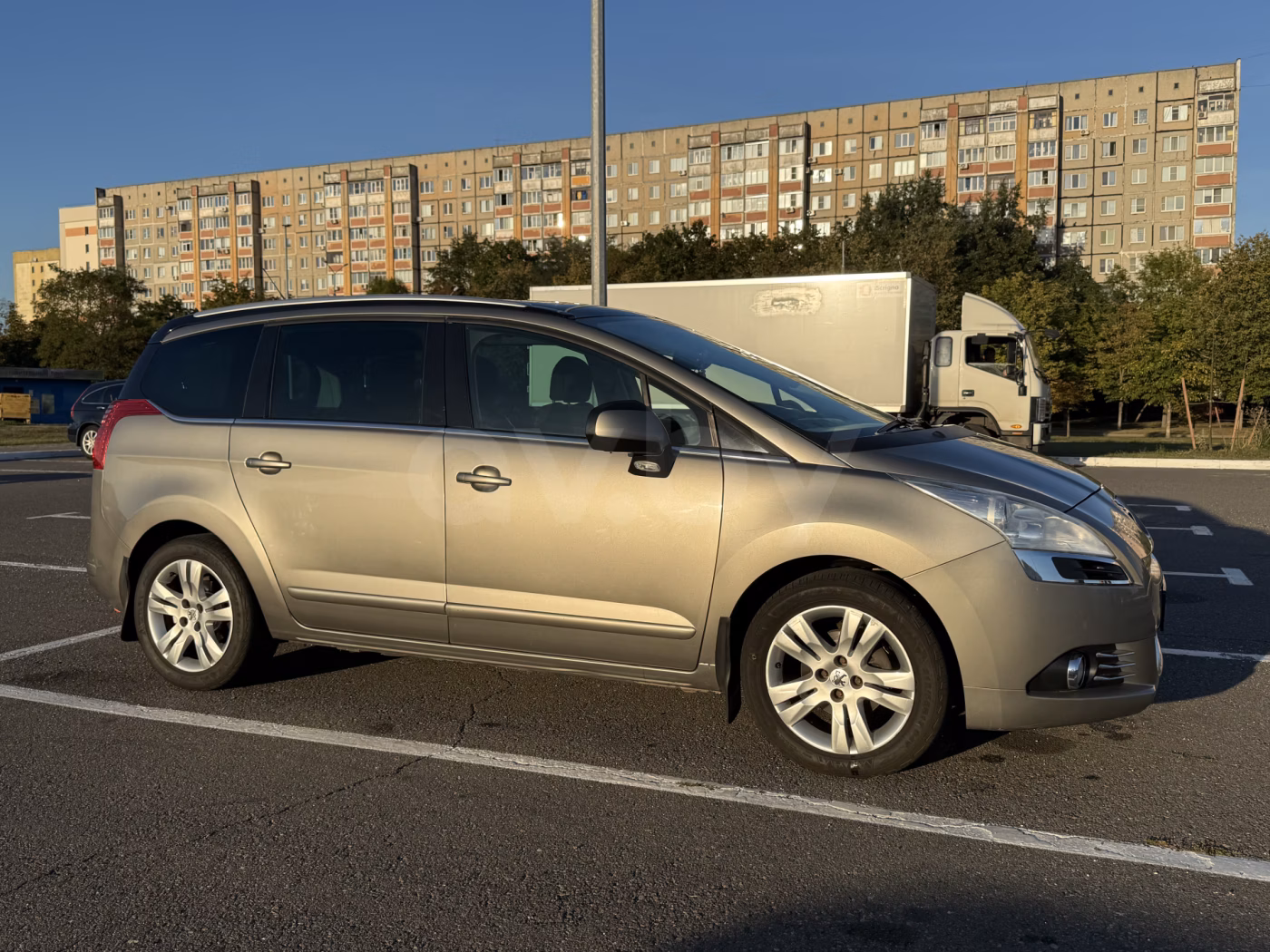 Peugeot 5008