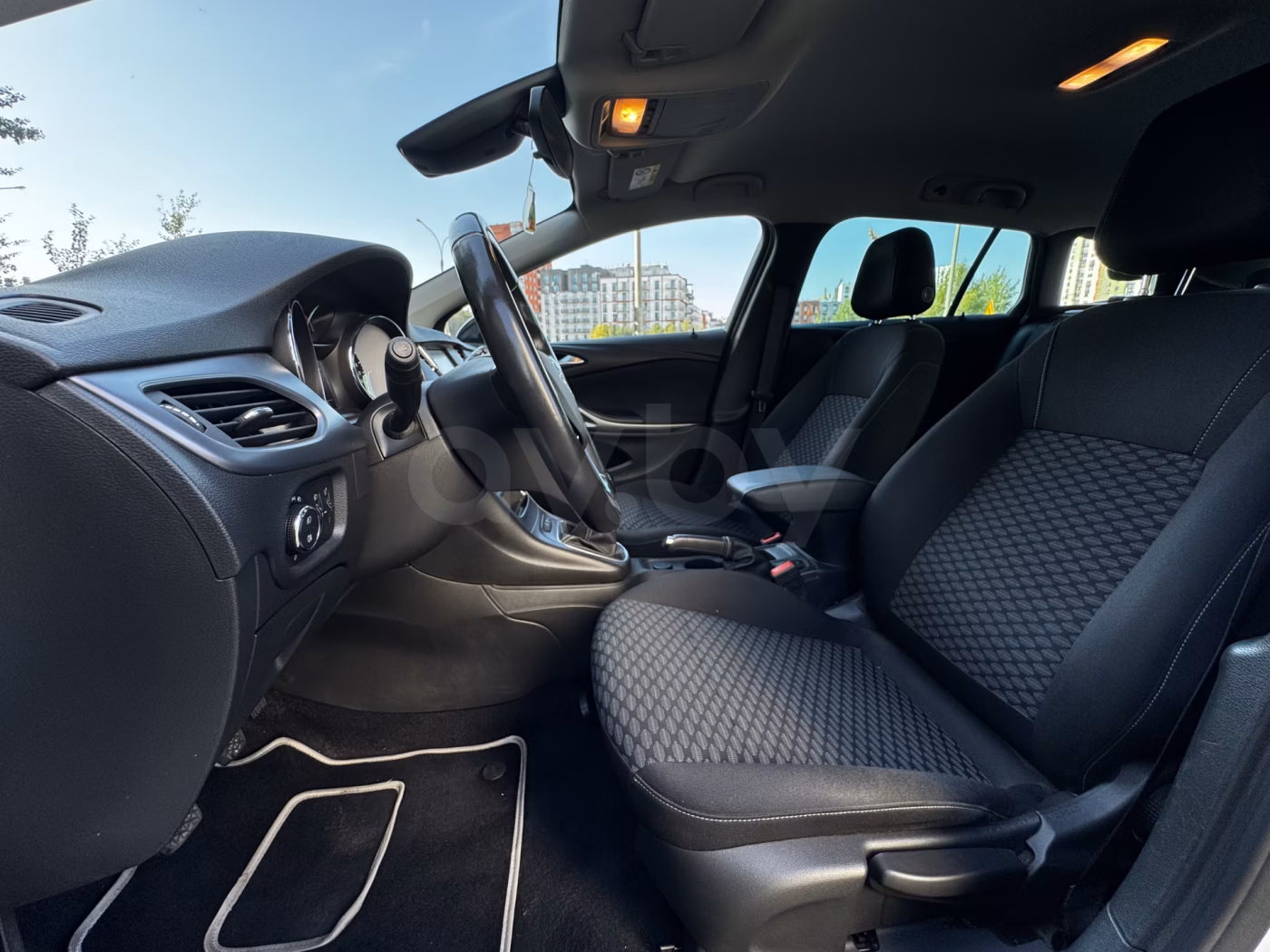 Opel Astra фото 9