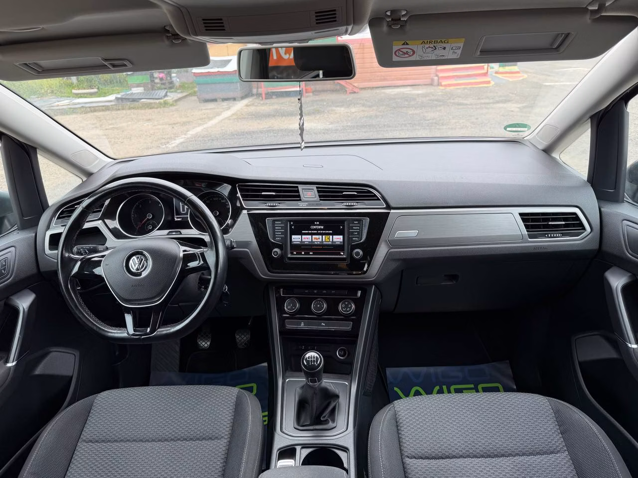 Volkswagen Touran фото 20