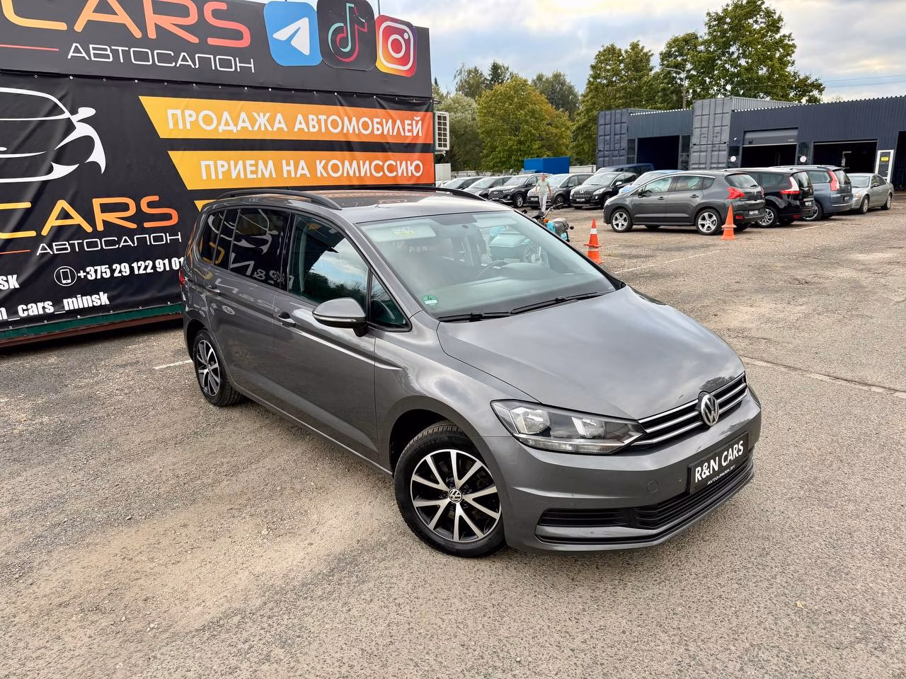 Volkswagen Touran фото 3