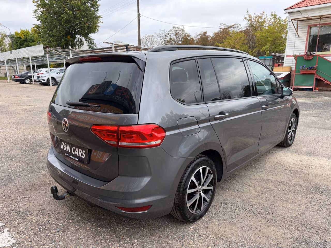 Volkswagen Touran фото 15