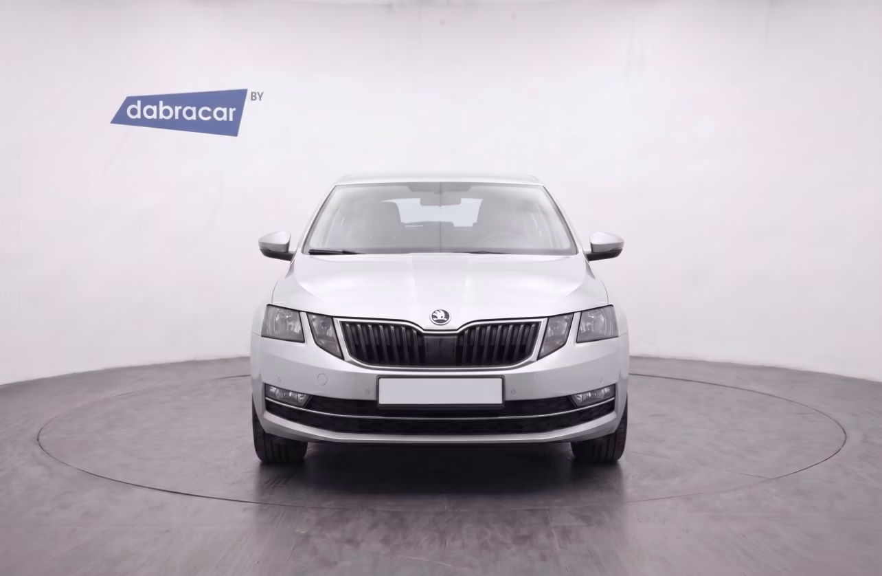 Skoda Octavia фото 2