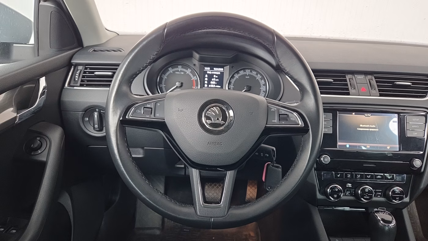 Skoda Octavia фото 10
