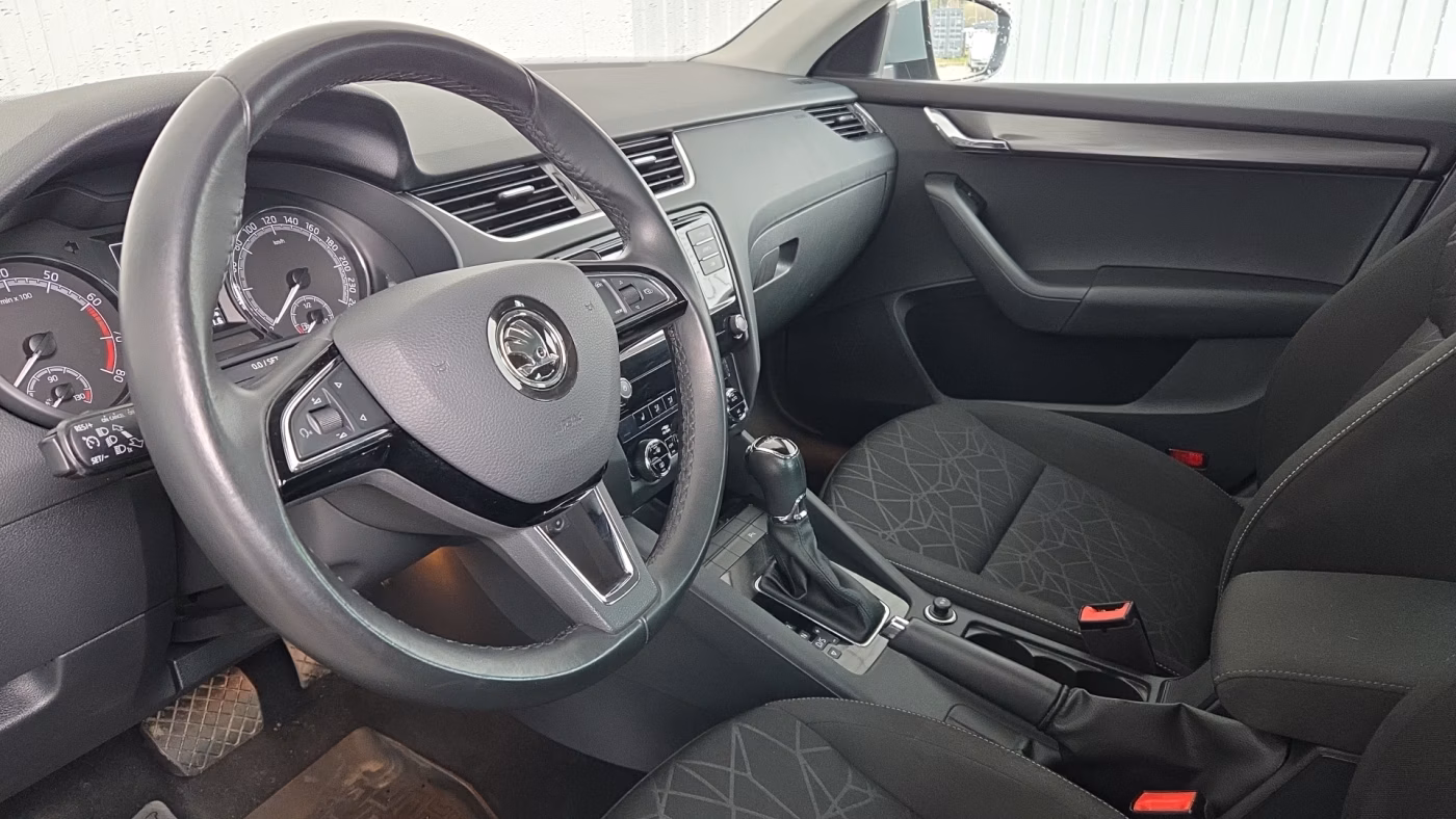 Skoda Octavia фото 12