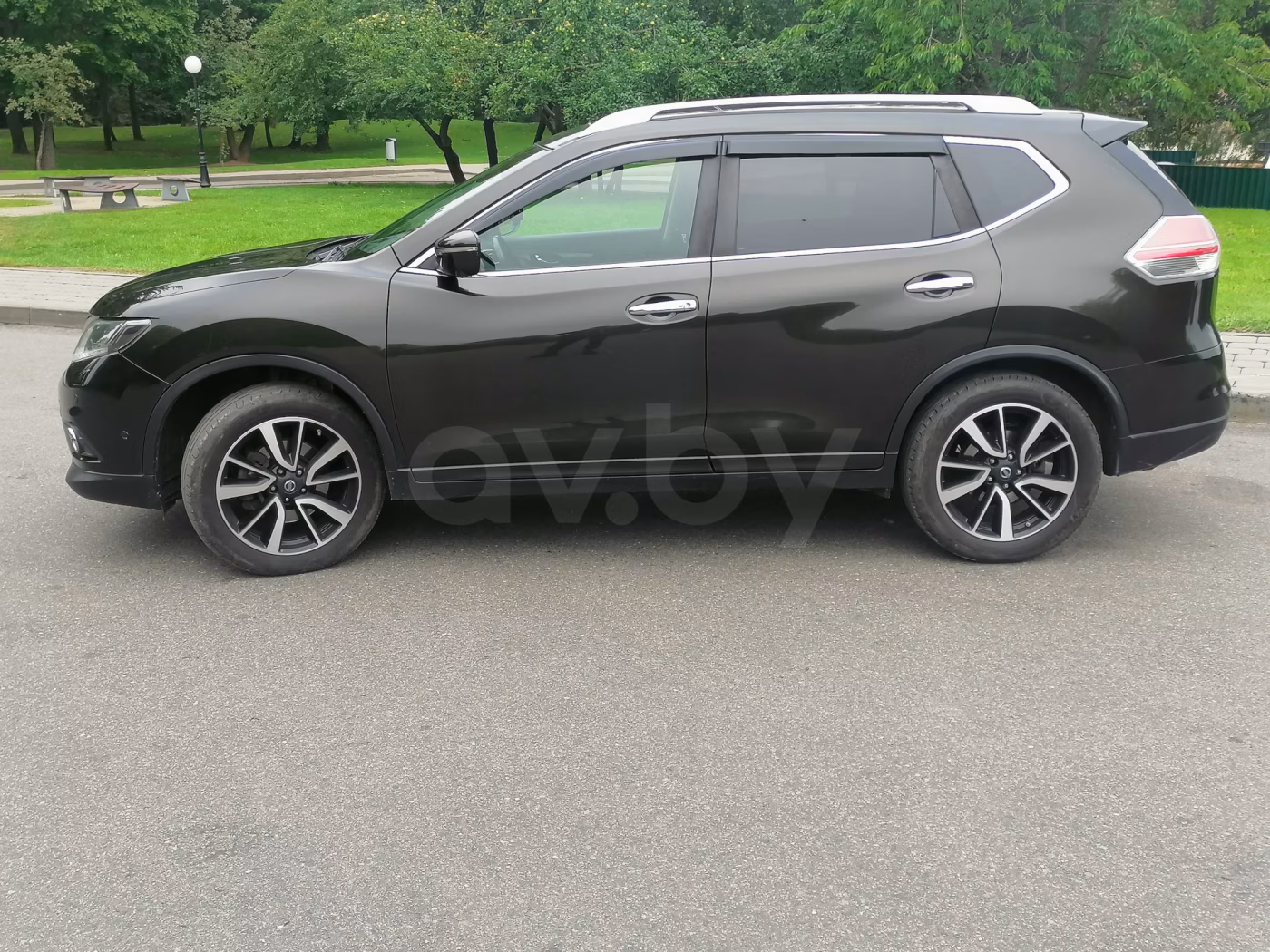 Nissan X-Trail фото 3