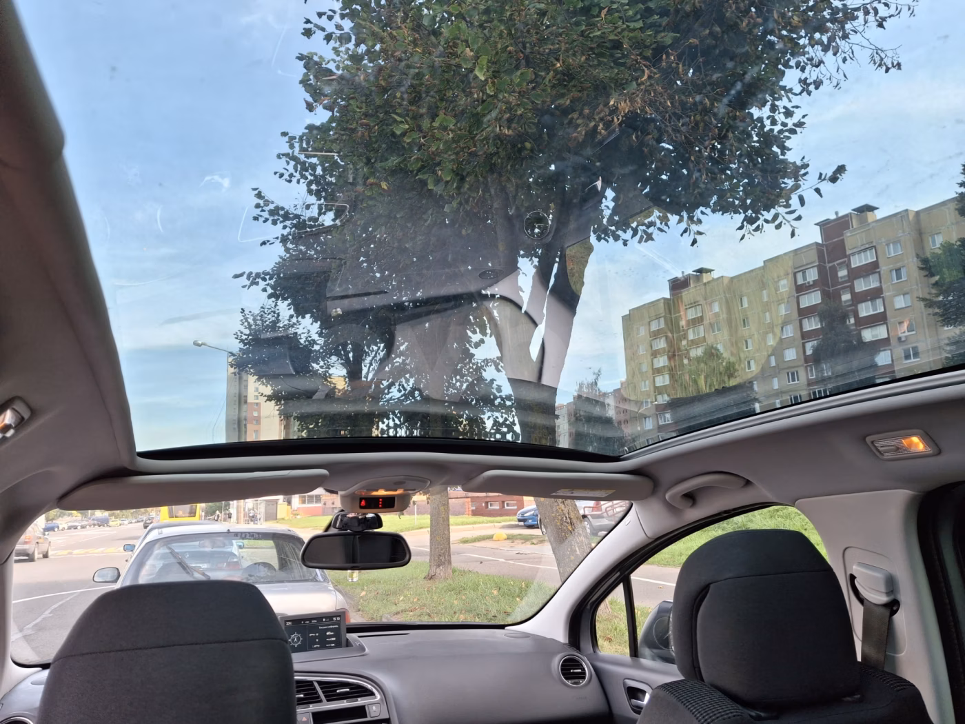 Peugeot 5008 фото 5