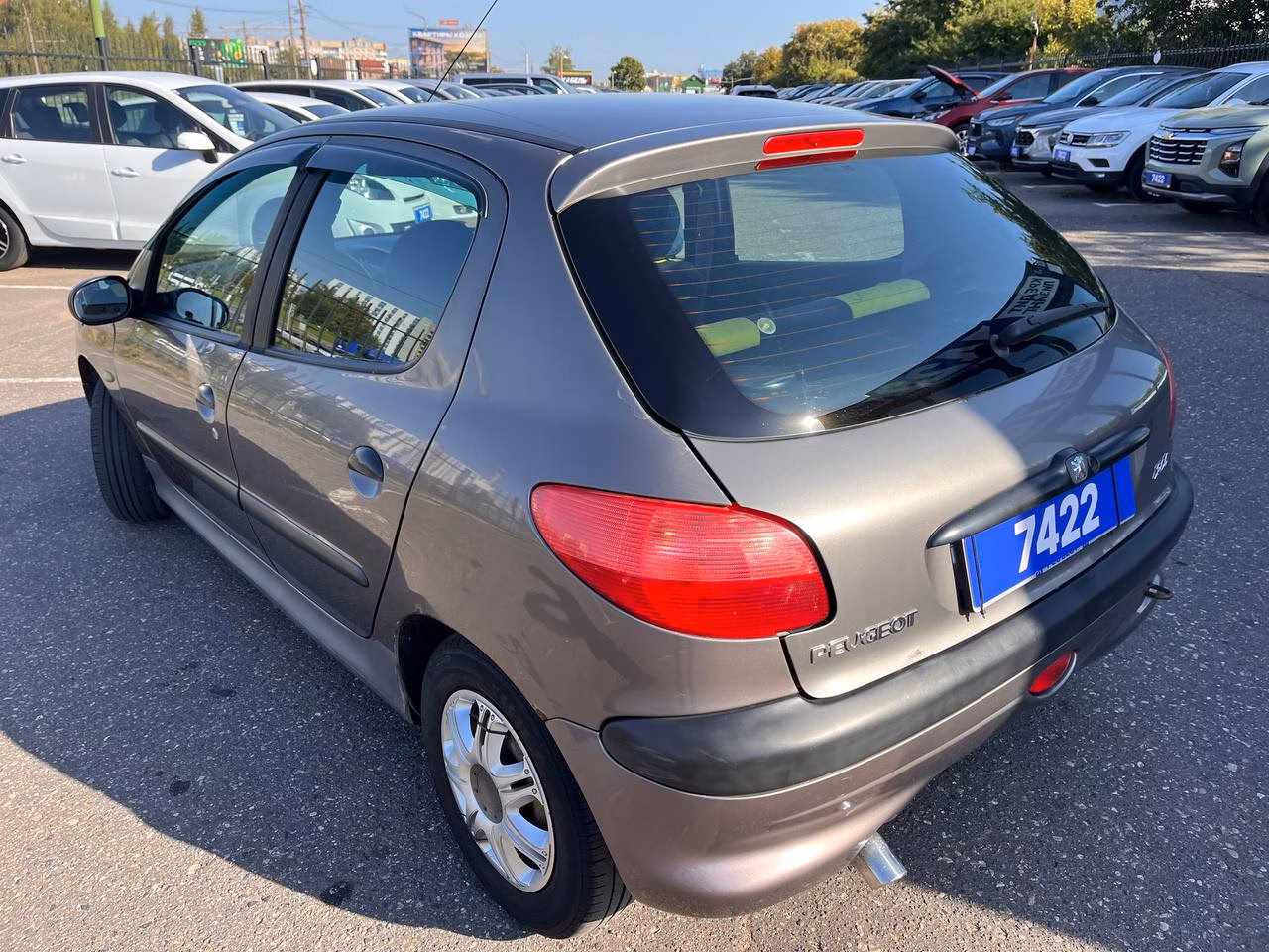 Peugeot 206 фото 7