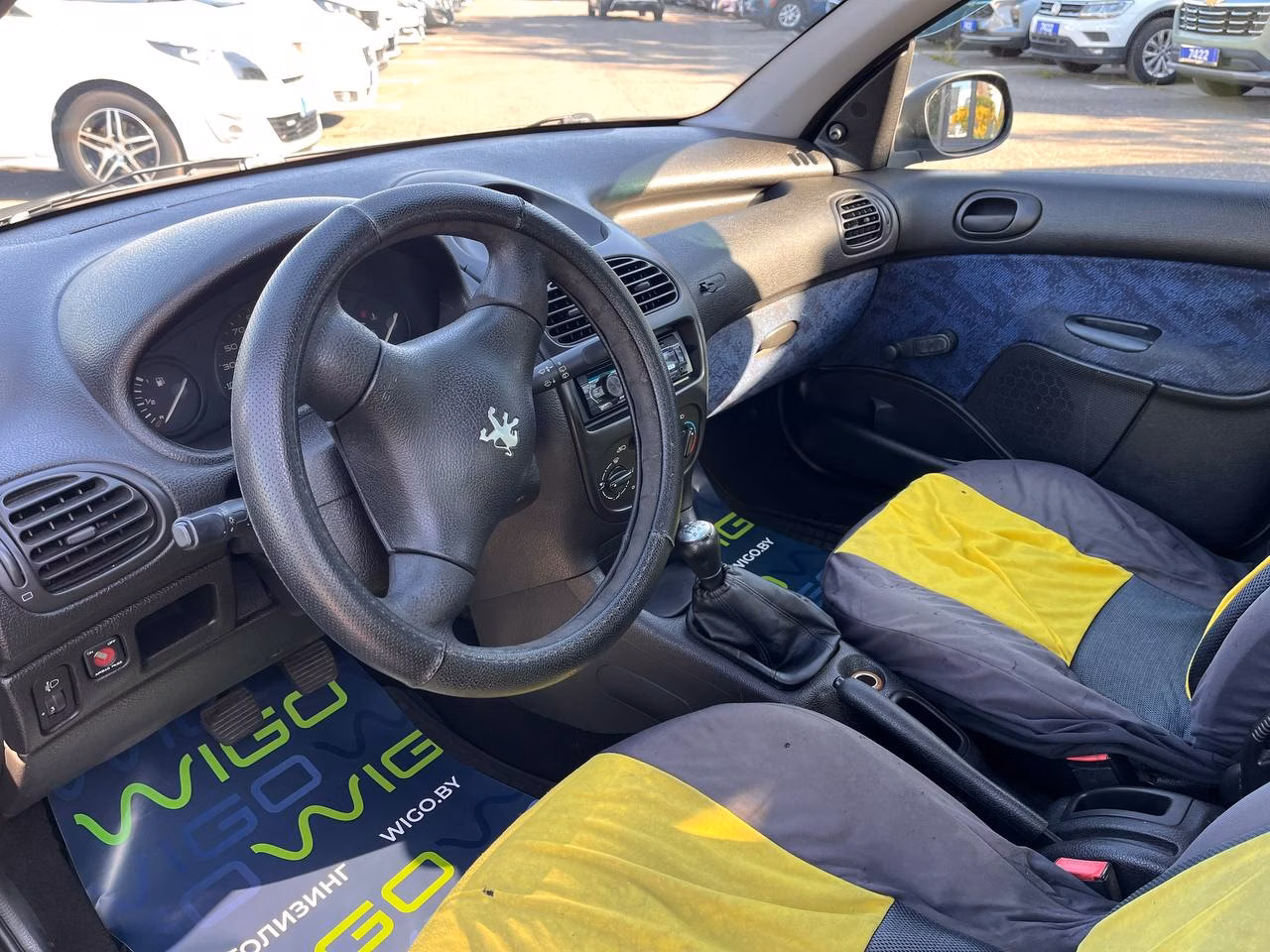 Peugeot 206 фото 9