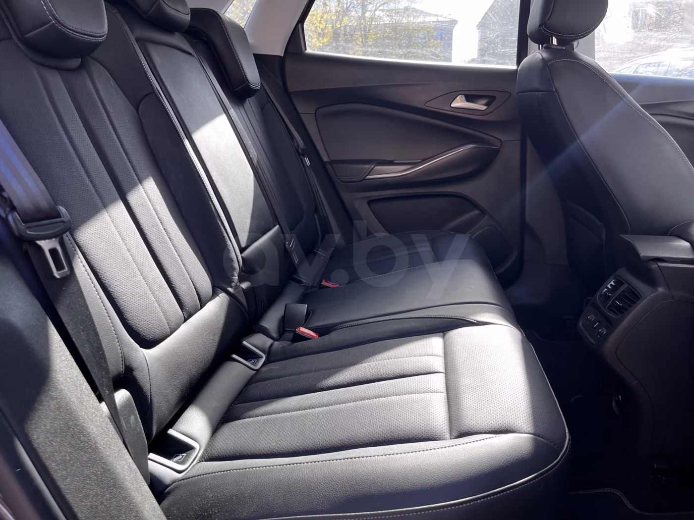 Opel Grandland X фото 19