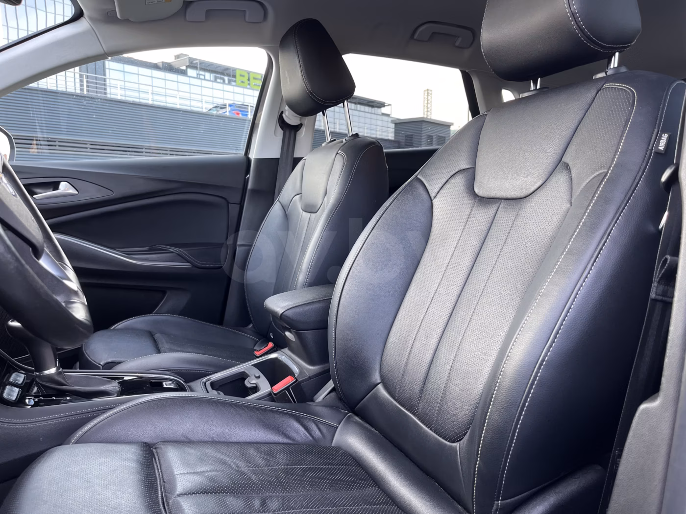 Opel Grandland X фото 13